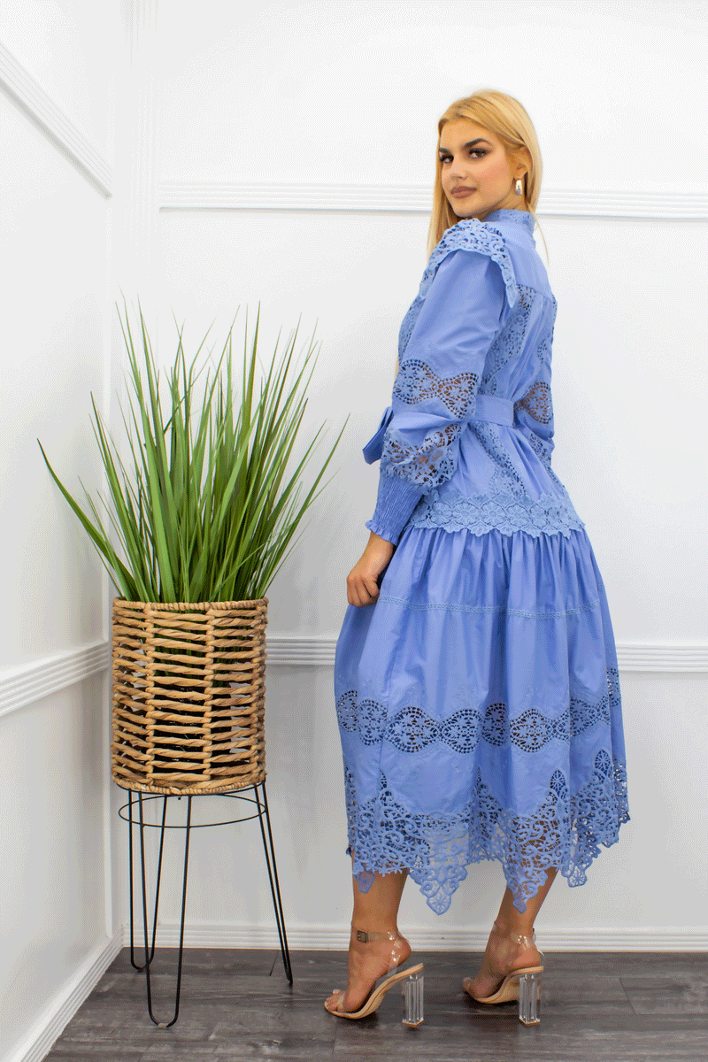 Lace Trimmed Chiffon Detailed Belted Maxi Dress